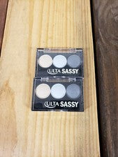 Paleta compacta de sombras de ojos 2PK Ulta Sassy color topo plateado tostado ¡NUEVA!