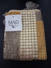 Bolsa para teléfono inteligente Mad About Style dorada de malla de malla para malla para mujer