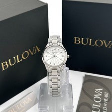Reloj de cuarzo para mujer Bulova Sutton 96P219 esfera blanca diamante banda plateada 28 mm