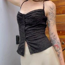 Mujeres Moda Tendencia Sexy Cuello de una sola pieza Botón simple Hueco Camisola Top