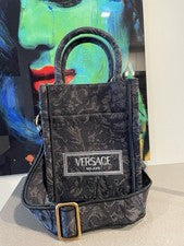 Bolso Versace bordado barroco mini asa superior $1200 venta al por menor auténtico