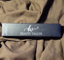 Set de labios y delineador de labios líquido mate Beauty Vaulte Erupt