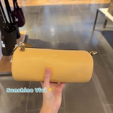 Bolso de mano Coach pequeño barril en cuero CDY80 latón/vainilla nuevo con etiquetas