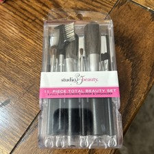 Studio 35 Beauty 11 Piezas Total Beauty Set NUEVO SELLADO 9 Cepillos Espejo Organizador
