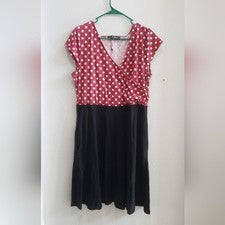 Mujer Vestido Línea A con Falda Completa Negra y Top Rojo y Blanco Talla 2XL