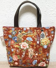 Nuevo con etiquetas Bolso de Mano Sankosen 2002 HECHO EN JAPÓN Mini Cremallera Patrón Clásico - Rojo Multi