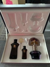 Juego de fragancias Shiseido botella de perfume Mai 1967 Hanatsubaki-kai conmemorativo