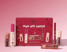 The Beauty Crop Mon Ami Chérie Chic Maquillaje Set de Regalo