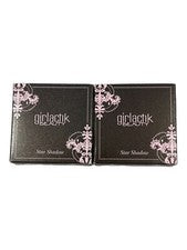 Sombra de ojos Girlactik Beauty Star Shadows atemporal 0,088 oz/2,5 g paquete de 2