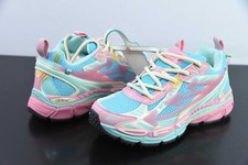 Zapatillas unisex Off Arrow blancas Be espalda derecha Miami