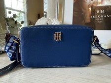 Bolso Bandolera Tommy Hilfiger Para Mujer Azul Nuevo con Etiquetas $98