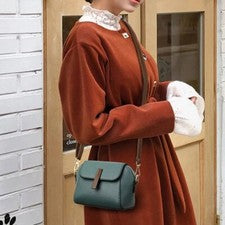 Bolso de mano pequeño de diseñador de lujo para mujer Bolso mensajero de hombro de moda Damas PU💚