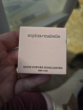 Sophia + Mabelle Polvo Satinado Iluminador Melocotón Sangría 3.2g Nuevo En Caja