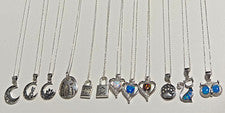 Elección de delicado collar y colgante de plata 925 de 18" - Nuevo en caja de regalo