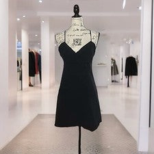 Vestido ZARA para mujer negro tirantes finos cruzado espalda cuello en V longitud corta talla M