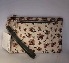 Juego de 2 Muñequeras Anne Klein Floral Imitación Cuero 9x6" Floral y Oliva.