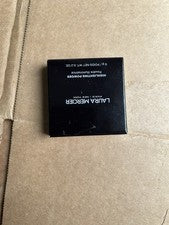 Polvo iluminador Laura Mercier rosa brillo