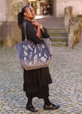 THE MOSHI - BOLSO XXL - look por capas SHOPPER - BOLSO DE MANO - gris