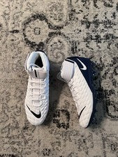 Botines de fútbol Nike Force Savage Pro 2 blancos azules para hombre talla 13,5 BV3969-101