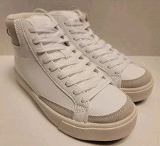 Zapatillas altas informales No Boundaries - varias tallas - nuevas