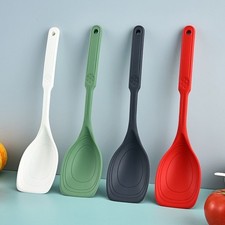 Utensilio de cocina de silicona 2 en 1 combina funciones de espátula y cuchara en uno