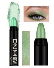 Sombra de ojos Green Goddess lápiz twist-up tono es verde cian
