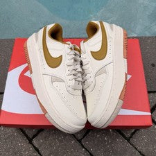 NIKE GAMMA FORCE BRONZINE ORO BLANCO DX9176-105 MUJER