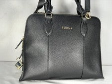 FURLA ITALIA - NUEVO CON ETIQUETAS $609.00 BHBL, 64 AÑOS EN BEVERLY HILLS CALIFORNIA