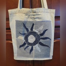 Bolso de Mano Vaquero Hecho a Mano UPCYCLED con Diseño de Sol