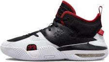 ZAPATILLAS HOMBRE JORDAN STAY LEAL 2 DQ8401 061