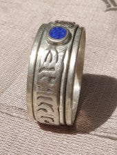 Muy bonito ANILLO GIRATORIO PLATA TIBET con mantra y lapislázuli
