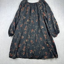 Nuevo con etiquetas Vestido Para Mujer Treasure & Bond Floral Doble Forrado Negro Talla Grande