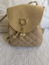 Mini Mochila Mujer Acolchada Estilo Y Niñas Moda Beige
