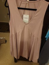 Nuevo con etiquetas Vestido túnica fluido lavanda de moda para mujer bolsillos laterales talla XS