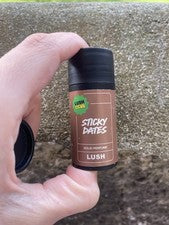 Perfume sólido Lush Sticky Dates