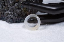 Edelstein Weißer Achat Ring ca. 5,6cm