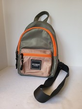 Mochila Guess Grenade Unisex Mini Sling Nylon Nueva Sin Etiquetas