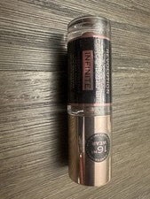 Corrector Makeup Revolution Beauty Conceal Define Infinite C17.7