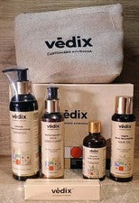 Vedix Personalizado Ayurveda Kit de Cuidado del Cabello 4 en 1 Champú Acondicionador Aceite Suero