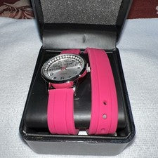 Reloj Gossip Tono Plata Banda Silicona Rosa 6"-7.75" Batería Nueva Nunca Usado