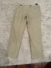 Pantalones Ballin Innovation, Comfort & Performance color Kakhi talla 44x33 nuevos con etiquetas