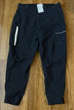 Pantalones utilitarios Nike Sportswear Style Essentials para hombre DM6681-010 NUEVOS CON ETIQUETAS talla 34