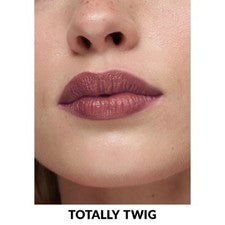 Lápiz labial Avon True Beauty Lip Stylo en TOTALLY TWIG | Nuevo Stock sellado