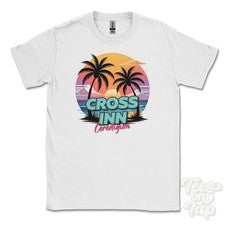 CAMISETA CROSS INN CEREDIGION - Retro Estilo Miami Divertida Parodia de Verano Reino Unido