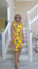 Vestido lápiz mujer africana con cinturón cremallera frontal con cordones en la espalda. Talla 6,8