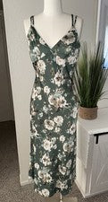 Maxi Vestido de Verano Moda Boutique Para Mujer Verde Satinado Floral Cami Talla M