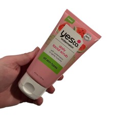 Exfoliante facial diario Yes to Watermelon para todo tipo de piel 4 fl oz hidrata ligeramente nuevo