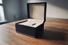 Caja de almacenamiento de regalo de reloj estilo cuero de lujo premium - Reino Unido