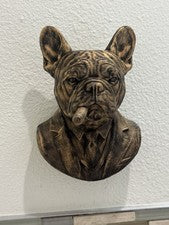 Bulldog Francés 9” Escultura de Pared en Traje con Cigarro Vintage Busto de Perro Decoración del Hogar