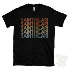 CAMISETA ESTILO RETRO REPETIDO SAN HILARI para hombre y mujer Reino Unido top name regalo